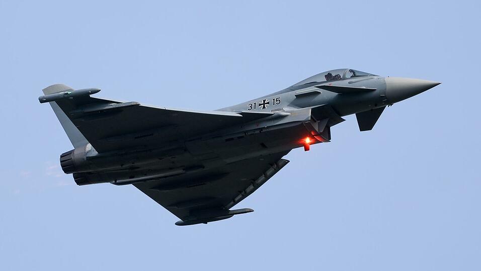 Grünes Licht für 20 neue Kampfjets im Wert von 3,75 Milliarden Euro. (Archivbild) Grünes Licht für 20 neue Kampfjets im Wert von 3,75 Milliarden Euro. (Archivbild)