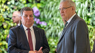 Christian Bernreiter und Joachim Herrmann wollen am Freitag den Mietvertrag unterzeichnen. (Archiv) Christian Bernreiter und Joachim Herrmann wollen am Freitag den Mietvertrag unterzeichnen. (Archiv)