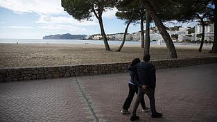 Der Unfall ereignete sich gegen 21.30 Uhr. (Archivbild) Der Unfall ereignete sich gegen 21.30 Uhr. (Archivbild)