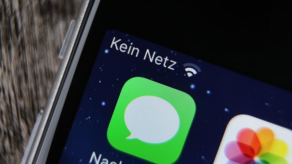 Bei der Mobilfunkmesswoche ging es darum, den Angaben der Netzbetreiber die Erfahrungen der Nutzer gegenüberzustellen. (Symbolbild) Bei der Mobilfunkmesswoche ging es darum, den Angaben der Netzbetreiber die Erfahrungen der Nutzer gegenüberzustellen. (Symbolbild)