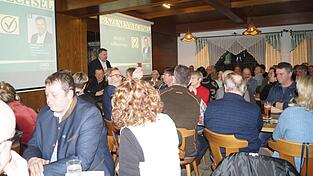 Die Wahlveranstaltung der UWG in Grub war sehr gut besucht.