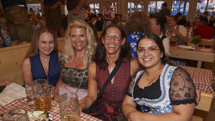 Die Partybilder vom Freitag, 12. August 2022, aus dem Festzelt Lechner.