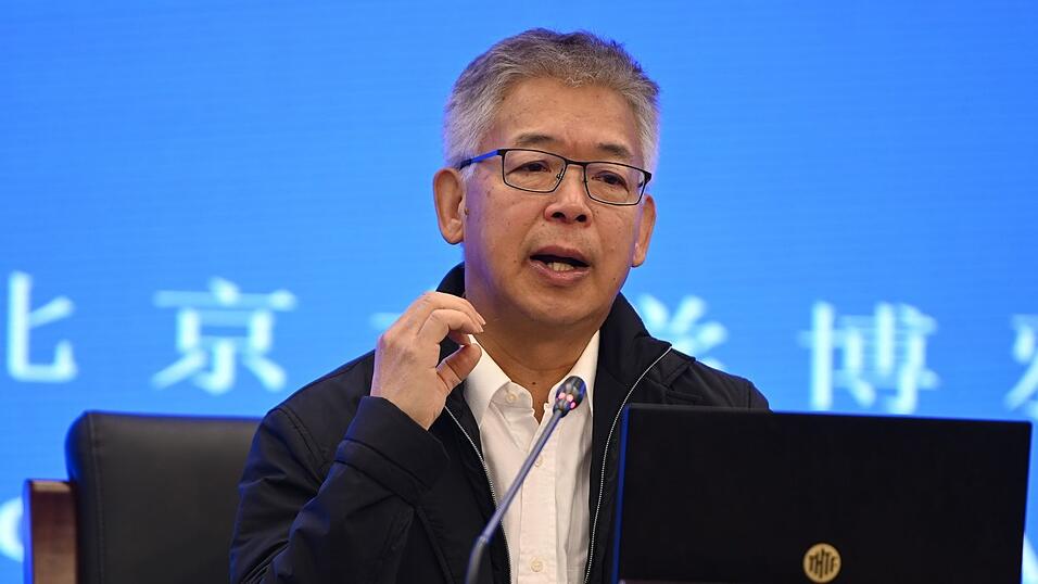 Ökonom Huang Yiping sieht in den neuen Regeln eine Antwort auf internationale Entwicklungen. Ökonom Huang Yiping sieht in den neuen Regeln eine Antwort auf internationale Entwicklungen.