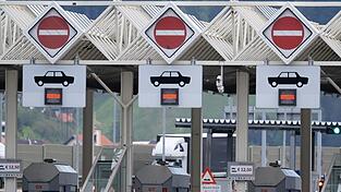 Auch das Auswärtige Amt warnt nun vor den Verkehrsproblemen am 30. Mai rund um den Brenner. (Archivbild) Auch das Auswärtige Amt warnt nun vor den Verkehrsproblemen am 30. Mai rund um den Brenner. (Archivbild)
