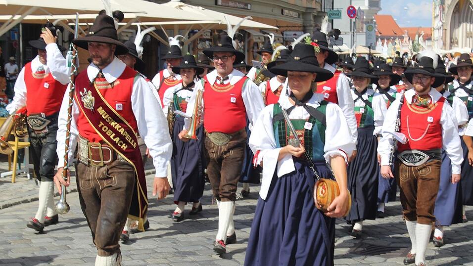 Die Bilder vom Festwochenende der Landshuter Stadtkapelle.
