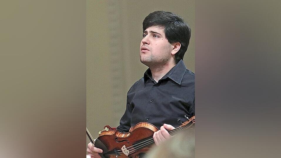 Mikhail Pochekin (Geige)