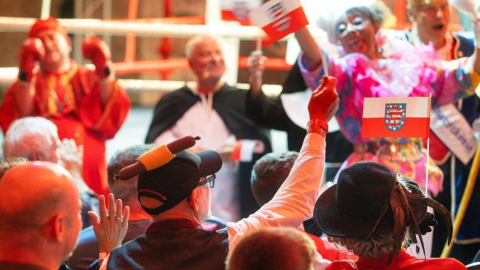 Rund 300 Menschen verfolgten das Spektakel.