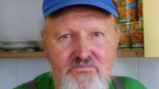 Anton Thanner aus Neukirchen beim Heiligen Blut wird seit Dezember 2013 vermisst. Wer den Mann gesehen hat, soll sich bei der Polizei unter der Telefonnummer 0941/506-0 melden. (Foto: Polizei)
