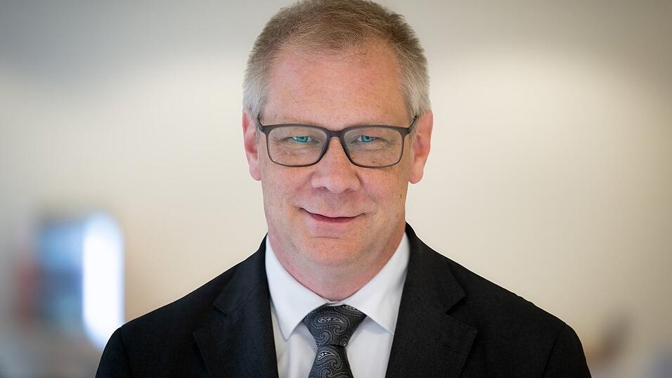 Nach einem mutmaßlichen Anschlag auf dem Grundstück des Brandenburger Antisemitismusbeauftragten Andreas Büttner ermittelt der Staatsschutz. (Archivbild) Nach einem mutmaßlichen Anschlag auf dem Grundstück des Brandenburger Antisemitismusbeauftragten Andreas Büttner ermittelt der Staatsschutz. (Archivbild)