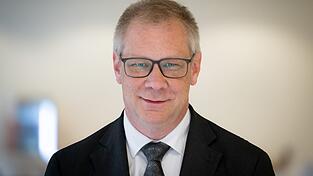 Nach einem mutma&szlig;lichen Anschlag auf dem Grundst&uuml;ck des Brandenburger Antisemitismusbeauftragten Andreas B&uuml;ttner ermittelt der Staatsschutz. (Archivbild)