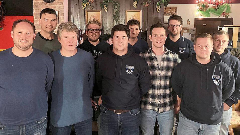 Die neu gewählte Vorstandschaft mit den Ausschussmitgliedern: Matthias Biederer (von links), Jürgen Wagner, Stephan Baumgartner, Thorsten Heumann, Florian Laumer, Joseph Baumgartner, Marco Meier, Michael Mühlbauer, Stephan Koenen und Andreas Eigenstetter. Die neu gewählte Vorstandschaft mit den Ausschussmitgliedern: Matthias Biederer (von links), Jürgen Wagner, Stephan Baumgartner, Thorsten Heumann, Florian Laumer, Joseph Baumgartner, Marco Meier, Michael Mühlbauer, Stephan Koenen und Andreas Eigenstetter.