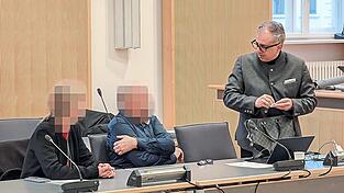 Der Mandant von Shervin Ameri will die Tat gar nicht leugnen. Nur seine eigene Drogenabh&auml;ngigkeit m&uuml;sse das Gericht in dem Verfahren noch w&uuml;rdigen, machte er zur Bedingung eines Gest&auml;ndnisses.
