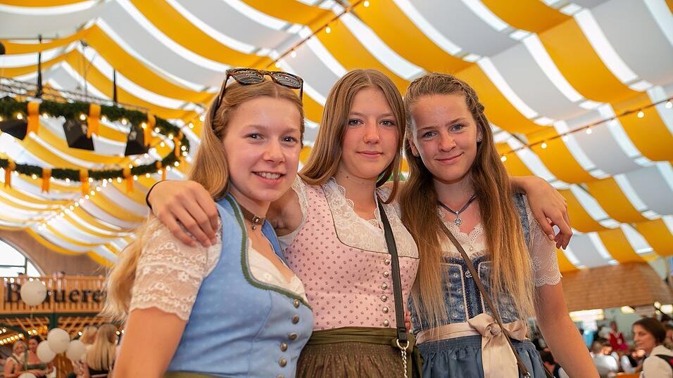 Die Partybilder von Montag, 15. August 2022, aus dem Festzelt Nothaft.