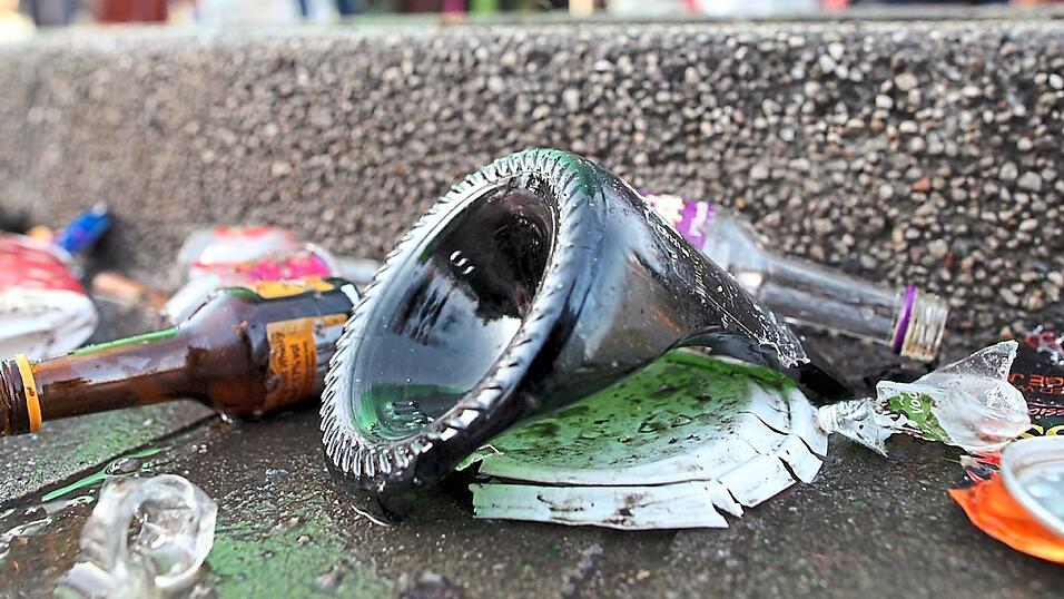 Die Polizei hat Ermittlungen gegen den Fahrer eingeleitet. (Symbolbild) Die Polizei hat Ermittlungen gegen den Fahrer eingeleitet. (Symbolbild)