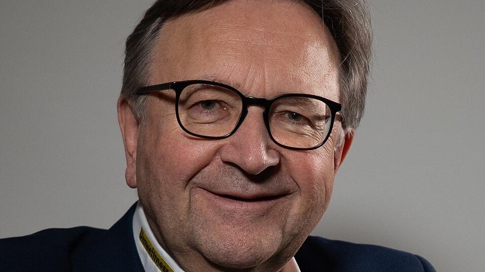 Stadtrat Rudolf Schnur war von 2014 bis 2023 Fraktionsvorsitzender der CSU in Landshut. Stadtrat Rudolf Schnur war von 2014 bis 2023 Fraktionsvorsitzender der CSU in Landshut.