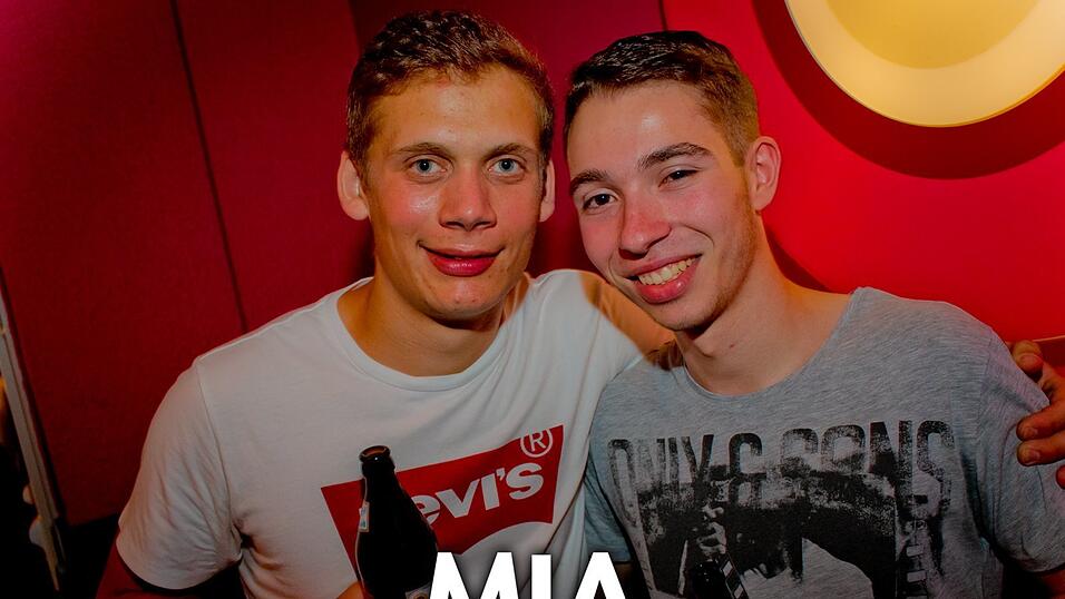 Beste Stimmung auf der Oberstufenparty im Mia Nightclub in Cham. Beste Stimmung auf der Oberstufenparty im Mia Nightclub in Cham.