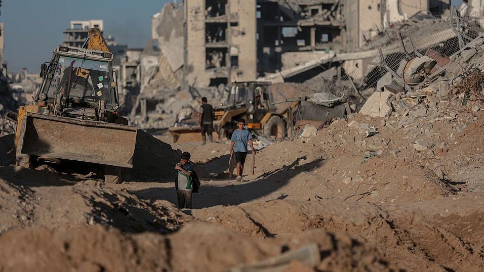Zerstörte Gebäude südlich der Stadt Gaza. (Archivbild) Zerstörte Gebäude südlich der Stadt Gaza. (Archivbild)