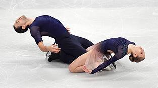 Minerva Hase (r) und Nikita Volodin mussten sich bei der EM mit Silber begn&uuml;gen.