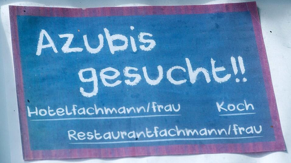 Auszubildende in der Gastronomie &auml;u&szlig;ern sich oft unzufrieden mit ihrer Lehre. (Symbolbild)