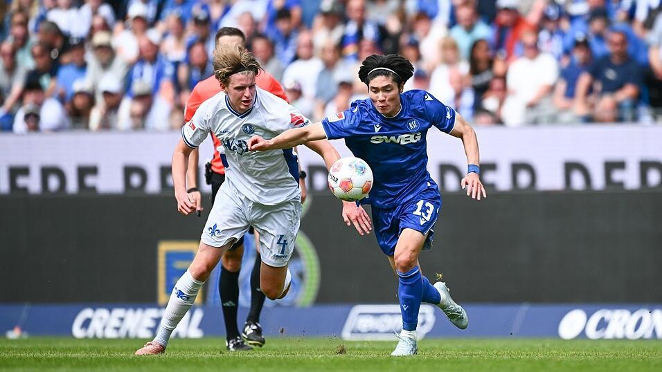 Verl&auml;sst den FC Bayern: Grayson Dettoni (l.). (Archivbild)