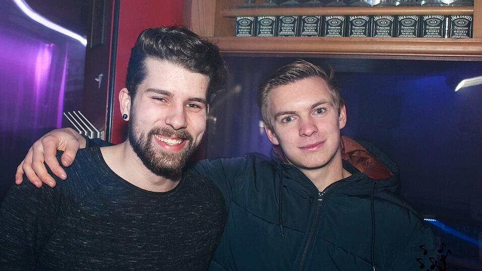 Beste Stimmung am Wochenende im Never Loose in Straubing.