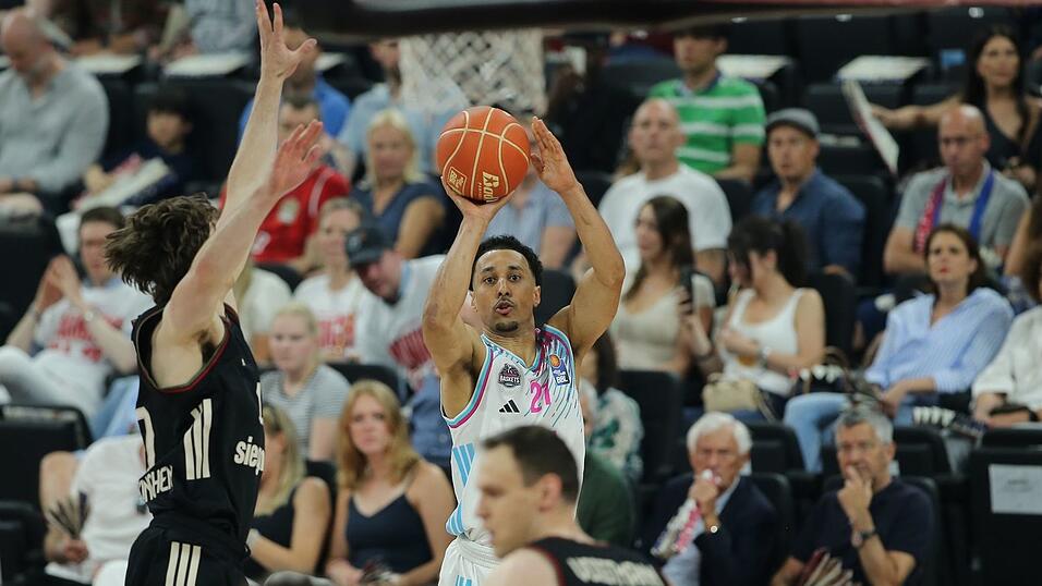 Bester Werfer des Spiels: Joel Aminu