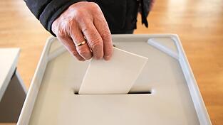 Die Landratswahl ist vorerst vorbei. Doch bereits in zwei Wochen geht es weiter, mit der Stichwahl zwischen Claudia Geilersdorfer und Alfred Holzner. (Symbolbild)