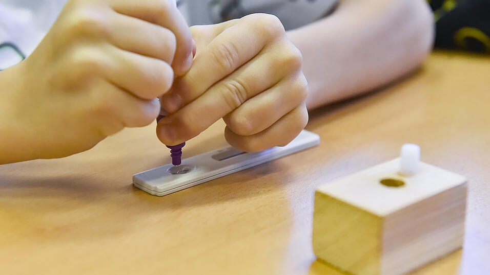 Auch in Tschechien explodieren die Inzidenzen. Auch in Tschechien explodieren die Inzidenzen.