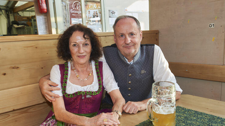 Die Partybilder vom Dienstag, 13. August 2024, aus dem Festzelt Lechner. Die Partybilder vom Dienstag, 13. August 2024, aus dem Festzelt Lechner.