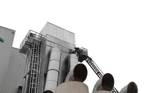 Glutnester in der Maistrocknungsanlage haben die Feuerwehr stundenlang beschäftigt.
