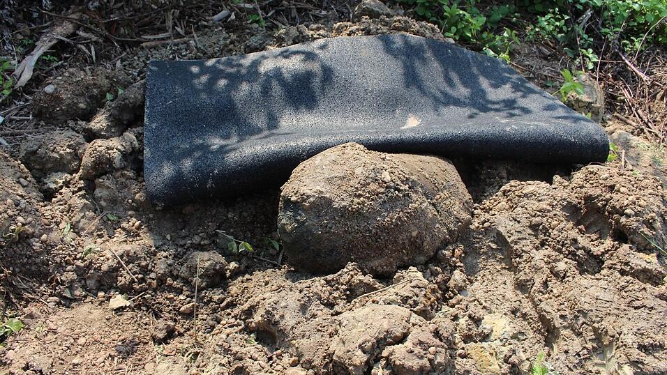 In der Carl-Zeiss-Stra&szlig;e in Straubing ist am Montag eine Fliegerbombe entdeckt worden.