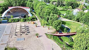 Es ist angerichtet: Die Festwiese wurde in den vergangenen Monaten neu gestaltet. Dort, aber auch bei der Pumptrack-Anlage wird gefeiert.