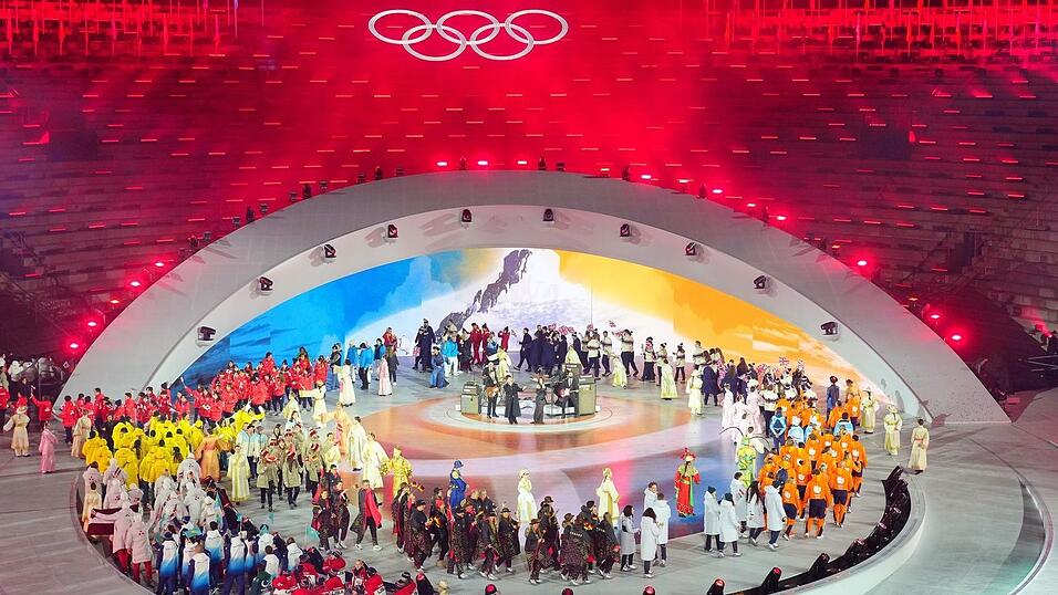 Auch die Schlussfeier der Olympischen Winterspiele geriet bunt.