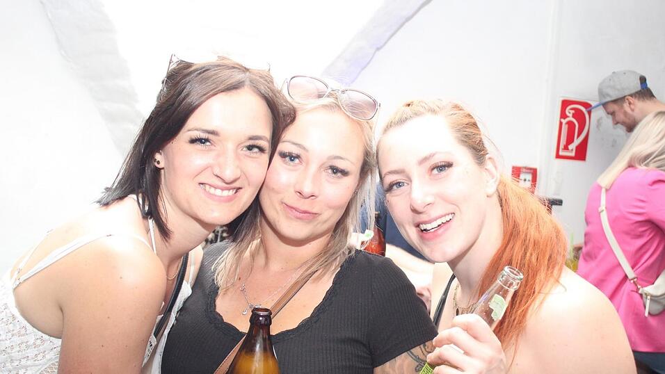 Das sind die schönsten Bilder von der Malle-Party im Trixi Schneider in Landshut.