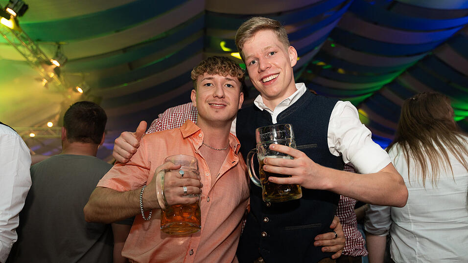 Die Partybilder vom Freitag, 11. August 2023, aus dem Festzelt Wenisch. Die Partybilder vom Freitag, 11. August 2023, aus dem Festzelt Wenisch.