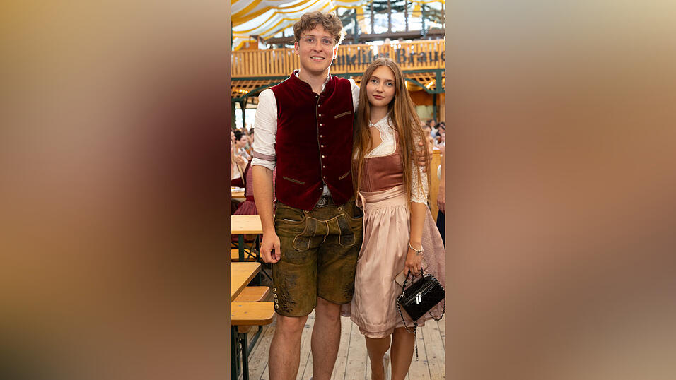 Die Partybilder vom Dienstag, 11. August, aus dem Festzelt Nothaft.