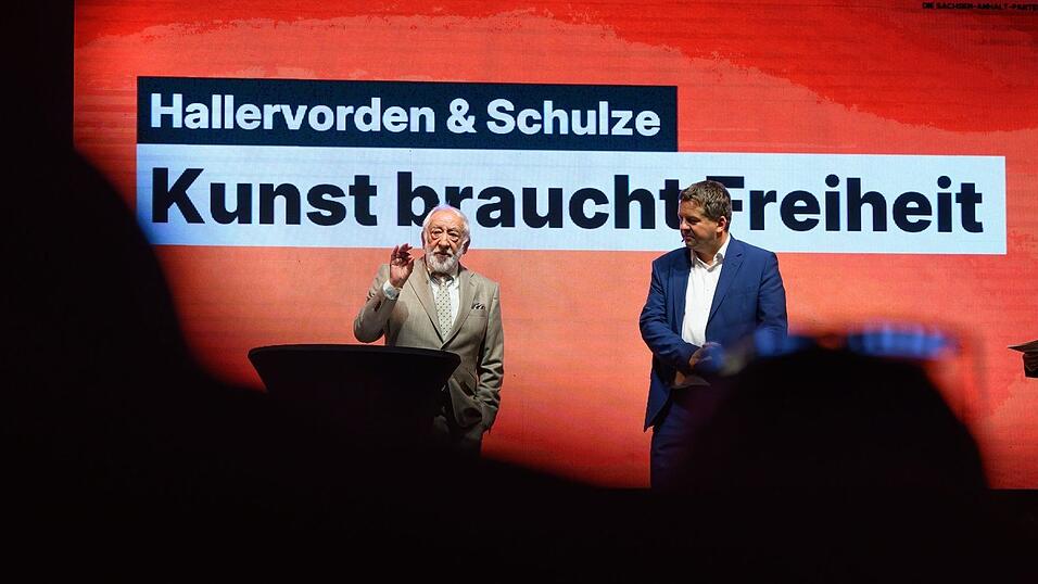 An vier Abenden laden Schauspieler Dieter Hallervorden und Ministerpräsident Sven Schulze vor der Landtagswahl zum Gespräch. An vier Abenden laden Schauspieler Dieter Hallervorden und Ministerpräsident Sven Schulze vor der Landtagswahl zum Gespräch.