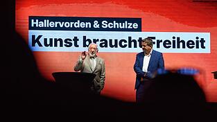 An vier Abenden laden Schauspieler Dieter Hallervorden und Ministerpr&auml;sident Sven Schulze vor der Landtagswahl zum Gespr&auml;ch.