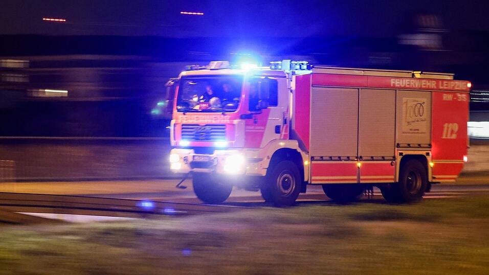 Bei einem Brand in Seifhennersdorf stirbt eine 81-Jährige. (Symbolbild) Bei einem Brand in Seifhennersdorf stirbt eine 81-Jährige. (Symbolbild)