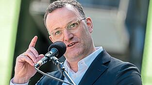Jens Spahn sagt, dass in Deutschland jetzt auch unbequeme Entscheidungen notwendig seien.