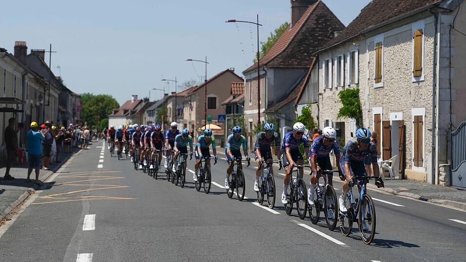 Die Radprofis bei der Tour de France. Die Radprofis bei der Tour de France.