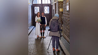 Spontanes Fotoshooting am Freitag im Verlagshaus der Mediengruppe Attenkofer am Straubinger Ludwigsplatz.