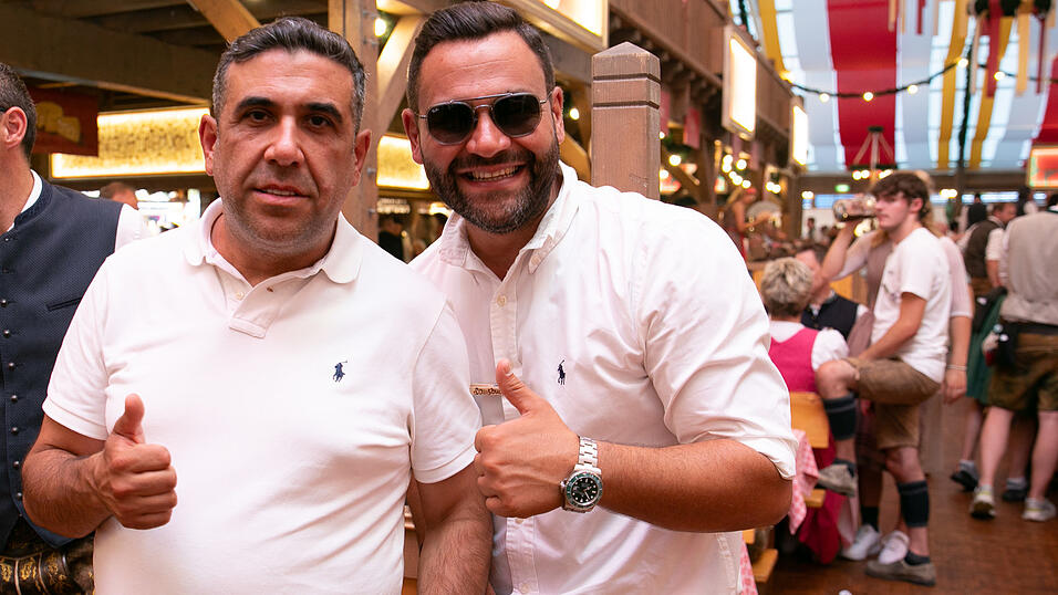 Die Partybilder vom Samstag, 9. August, aus dem Festzelt Krönner. Die Partybilder vom Samstag, 9. August, aus dem Festzelt Krönner.