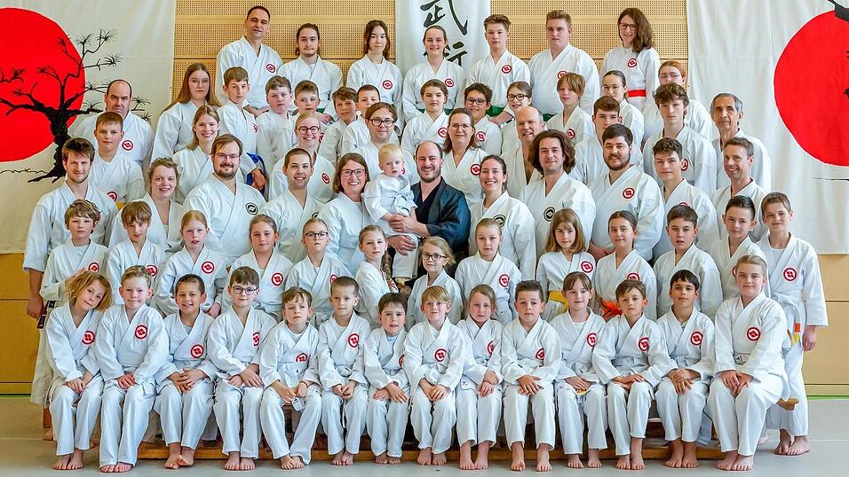 Die Dojogemeinschaft des Karateclubs Feldkirchen freut sich auf die gro&szlig;e Abendveranstaltung am 7. September.