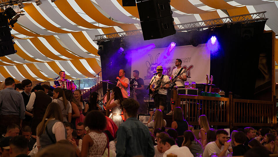 Die Partybilder vom Montag, 22. August 2022, aus dem Festzelt Nothaft.