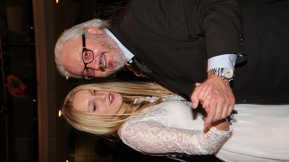 Die Bilder vom Abschlussball der Tanzschule Seidel in der Fraunhofer-Halle am 28. November. Die Bilder vom Abschlussball der Tanzschule Seidel in der Fraunhofer-Halle am 28. November.