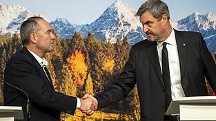 Manchmal knirscht es, aber die Bayern-Koalition zwischen den Freien W&auml;hlern von Hubert Aiwanger (l.) und der CSU von Markus S&ouml;der ist stabil, sagt der FW-Chef. Geht es nach ihm, soll die Koalition auch nach 2028 in dieser Konstellation fortgesetzt werden.