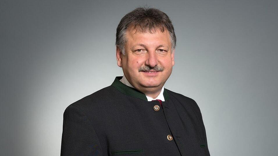 Georg Sachsenhauser aus Kröning (Kreis Landshut) will Präsident des BBV werden. Georg Sachsenhauser aus Kröning (Kreis Landshut) will Präsident des BBV werden.