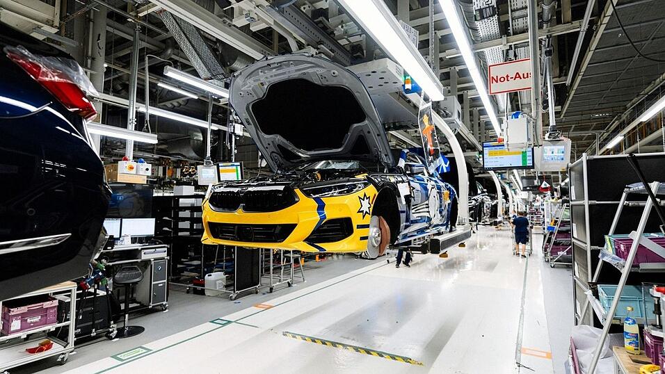 So soll das BMW-Modell 'The 8X Jeff Koons' aussehen, der in Dingolfing ab März entsteht.