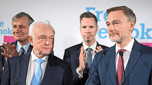 Könnte der Nachfolger von Christian Lindner werden: stellvertretende FDP-Bundesvorsitzende Wolfgang Kubicki (l.). Könnte der Nachfolger von Christian Lindner werden: stellvertretende FDP-Bundesvorsitzende Wolfgang Kubicki (l.).